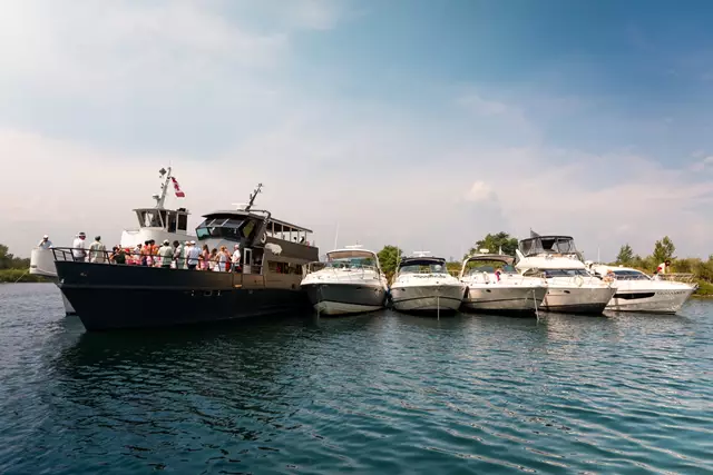 Cruise Ship/Yachts: Toronto Yachts 5