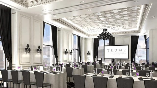 Trump International Hotel & Tower Toronto, Toronto