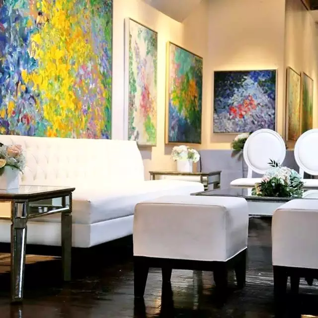 Galleries/Museums: Twist Gallery 21