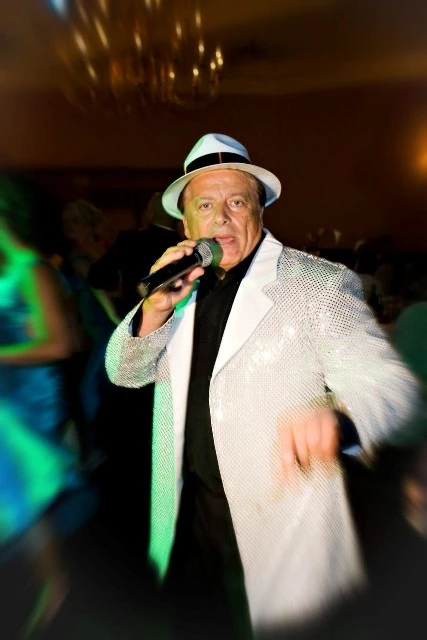 Universe Musical Entertainment, Vaughan