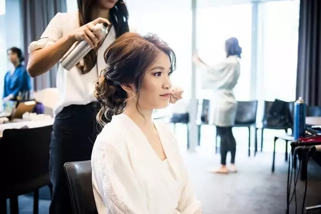 Hair & Makeup: Uno Jo Bridal Hair 2