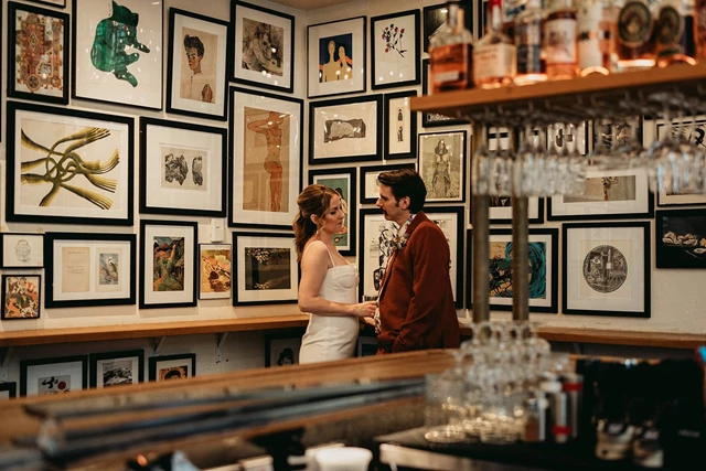 Restaurants: Walrus Pub & Beer Hall 6