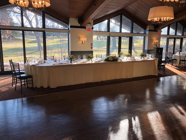 Head Table