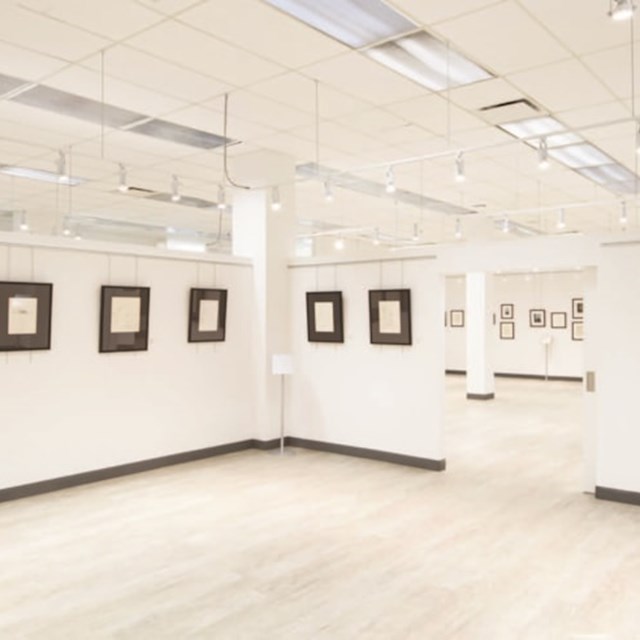 Galleries/Museums: Withrow Common Gallery 1