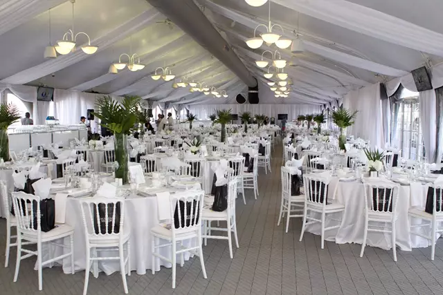Entertainment Venues: Woodbine Racetrack 4