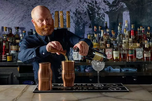 Restaurants: Woods Restaurant 20