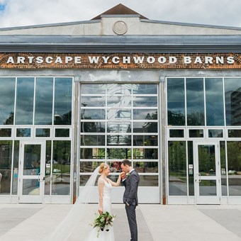 Special Event Venues: Wychwood Barns 14