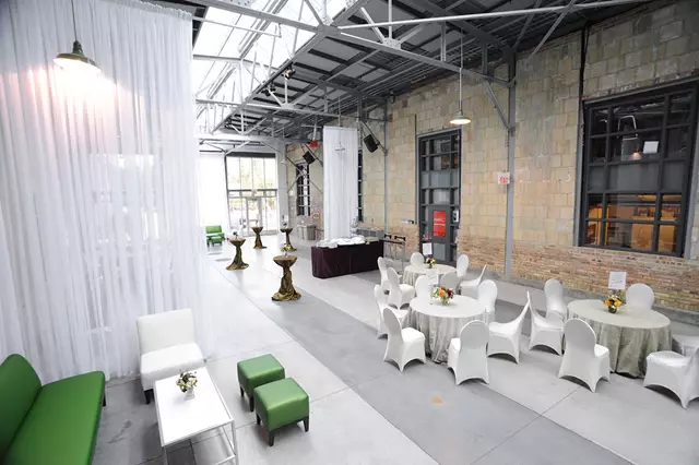 Special Event Venues: Wychwood Barns 11