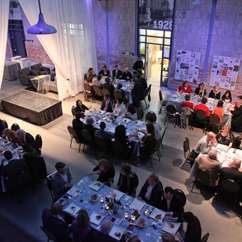 Special Event Venues: Wychwood Barns 12