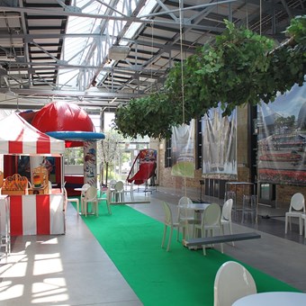 Special Event Venues: Wychwood Barns 5