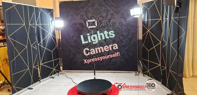 Photo Booths: Xpressyourself 26