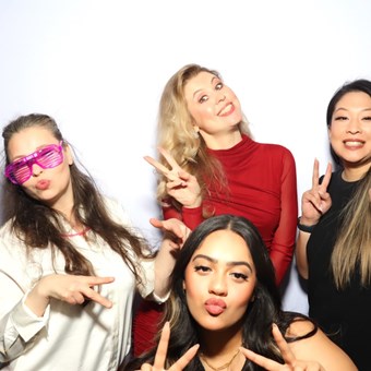 Photo Booths: Xpressyourself 14