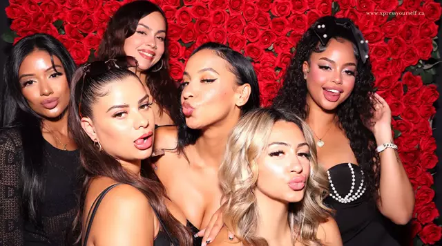 Photo Booths: Xpressyourself 16