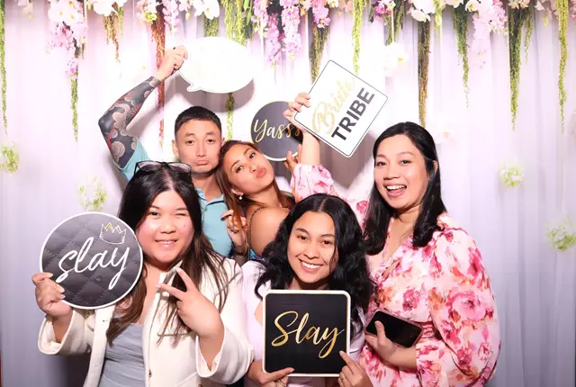 Photo Booths: Xpressyourself 18