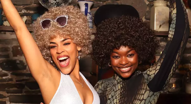 Photo Booths: Xpressyourself 15