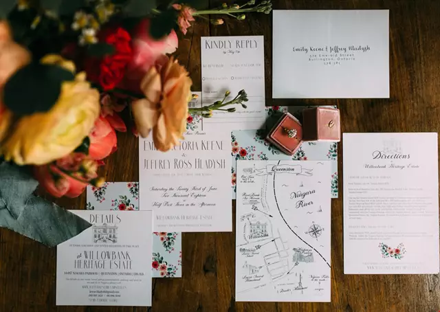 Photographers: Young Glass Photography 1