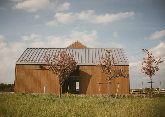 Barn Venues: Zawadi Farm 3
