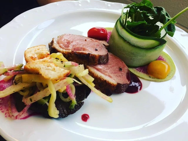 Zuchter Berk Kosher Caterers, Toronto