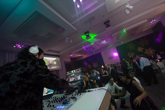 bb Blanc Entertainment, Woodbridge