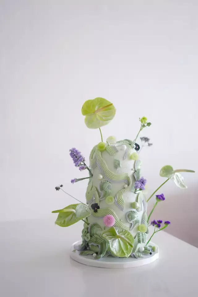 Wedding Cakes: dearDeer Baking & Pastry Lab 5