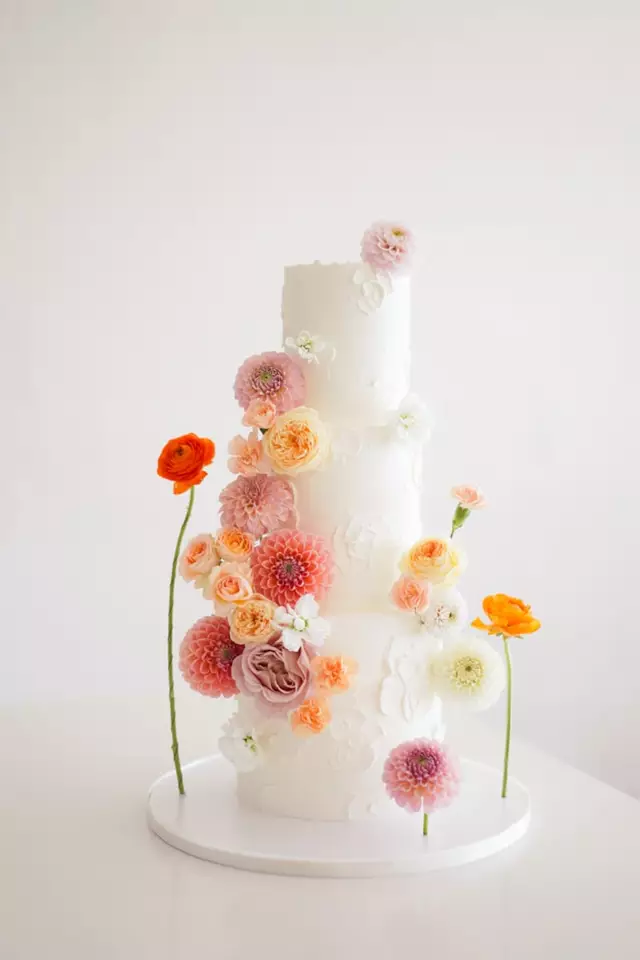 Wedding Cakes: dearDeer Baking & Pastry Lab 3