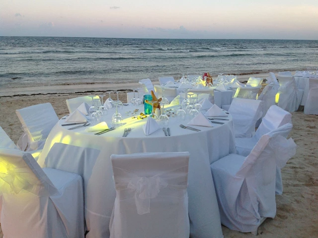 Incentive Travel - Corporate Private Beach Dinner