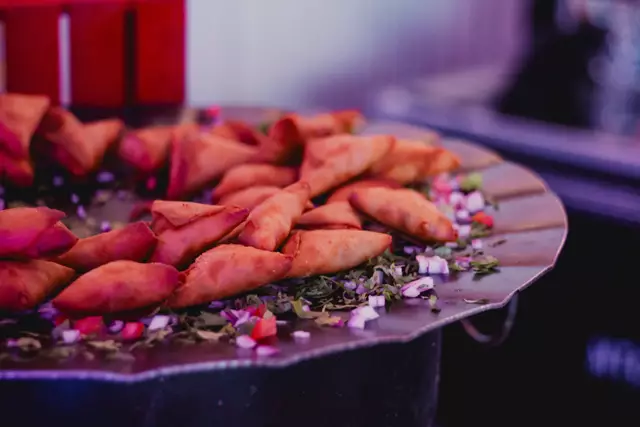 Full Service Caterers: en Ville Event Design and Catering 8